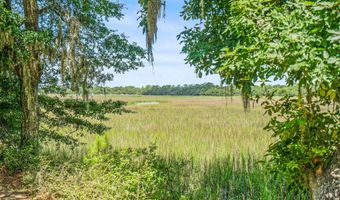 70 Dolphin Point Dr, Beaufort, SC 29907