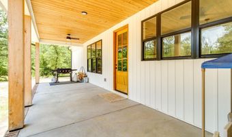 465 Mustang Rd, Camden, SC 29020