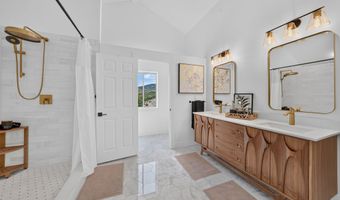 1979 S CAVE HOLLOW Way, Bountiful, UT 84010