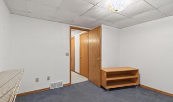 8210 GROVE Ave, Wisconsin Rapids, WI 54494