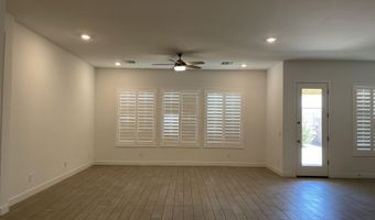 11811 W PARKWAY Ln, Avondale, AZ 85323