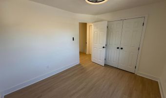 5805 BLAINE Dr, Alexandria, VA 22303