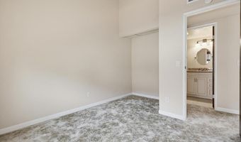 5715 Baltimore Dr 23, La Mesa, CA 91942