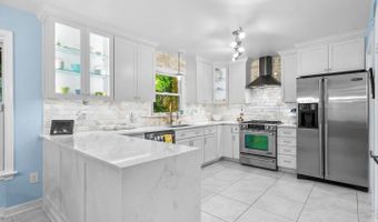 10812 GREEN ASH Ln, Beltsville, MD 20705