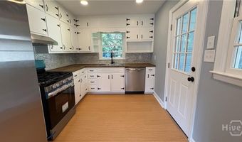 140 Northcrest Dr, Athens, GA 30601