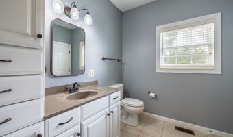 1 Pinewood Way, Athens, OH 45701