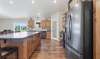 4024 Rosewood Ln SE, Alexandria, MN 56308