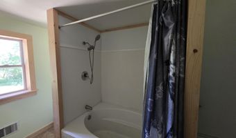 22 Boardman Way, Belfast, ME 04915
