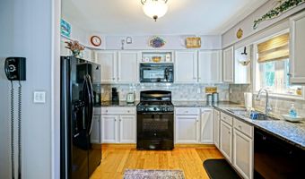30860 EDGEWATER Dr, Lewes, DE 19958
