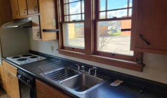 301 S Main St, Ada, OH 45810