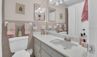 4262 LAKE UNDERHILL Rd 9C7, Orlando, FL 32803