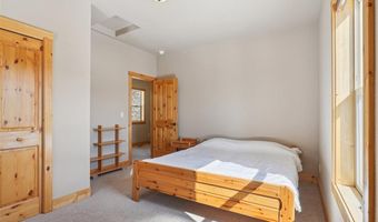 261 Kimmes Ln, Breckenridge, CO 80424