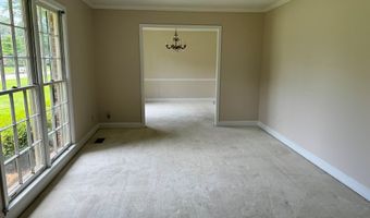 2714 Pine Manor Ln, Albany, GA 31721