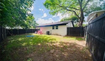 107 W Purdom Ave, Alvarado, TX 76009