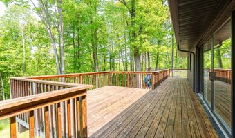 8680 Bennett St SE, Ada, MI 49301