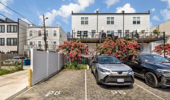 719 18TH St NE 719-1, Washington, DC 20002