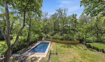 6931 Paddison Rd, Anderson Twp., OH 45230