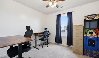 881 Ashbury Ln, Ayden, NC 28513