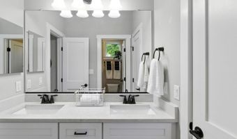 9206 FERNWOOD Rd, Bethesda, MD 20817