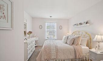 21 Orchid Ln, Barnegat, NJ 08005