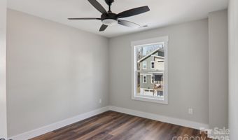 12 Escondido Dr, Asheville, NC 28806