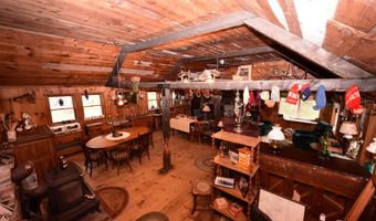 211 High St, Albany, NH 03818