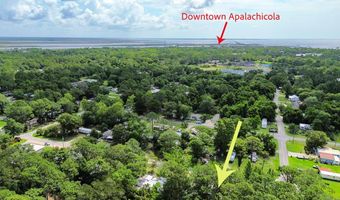274 25th Ave, Apalachicola, FL 32320