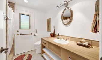 5315 Cangas Dr, Agoura Hills, CA 91301