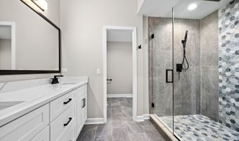 9704 Captains Dr, Algonquin, IL 60102