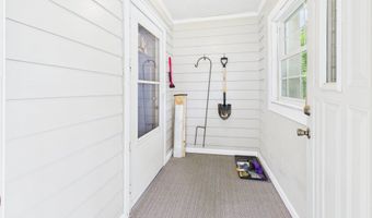 1910 W 10th St, Anderson, IN 46016