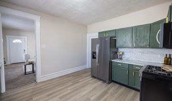 2007 Columbus Ave, Anderson, IN 46016