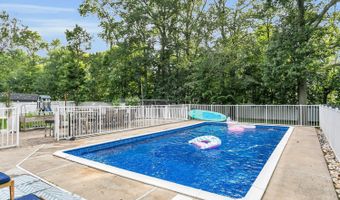 26 Herb Rd, Middletown, NJ 07748