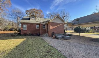 231 Pollard St, Batesville, MS 38606