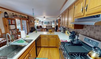 24385 DIX FARM Dr, Accomac, VA 23301