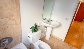 10101 W Bay Harbor Dr 5, Bay Harbor Islands, FL 33154