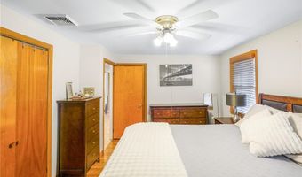 6 Longmeadow Dr, North Providence, RI 02904