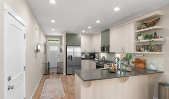 6910 SE LAMPHIER St, Milwaukie, OR 97222