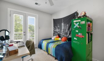 5560 LANGSTON Blvd 63-E, Arlington, VA 22207