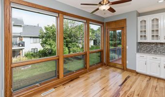 718 NE Brook Haven Dr, Ankeny, IA 50021