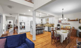 46 Great Heron Ln 46, Brookfield, CT 06804