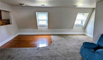412 Bellevue Ave #7, Newport, RI 02840