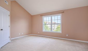 15 Caldwell Ter, Danbury, CT 06810