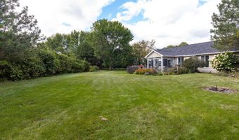 W2567 RIDGEBROOK Court, Appleton, WI 54915