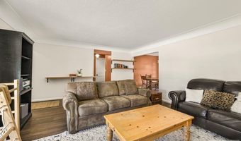 364 S Adams Ave, Blackfoot, ID 83211
