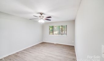12031 Rock Canyon Dr, Charlotte, NC 28226