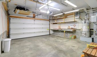 3002 Brittany Pl, Anchorage, AK 99504