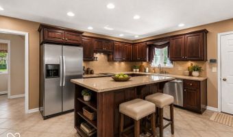 2311 Cedar Bend Dr, Anderson, IN 46011