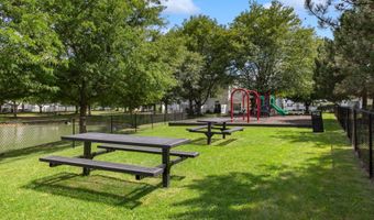 1981 Hoadley Dr 10A, Columbus, OH 43228