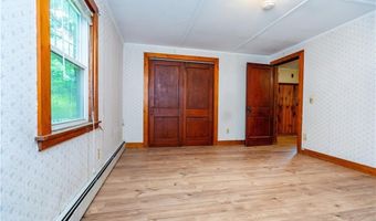 3442 Flat River Rd, Coventry, RI 02816