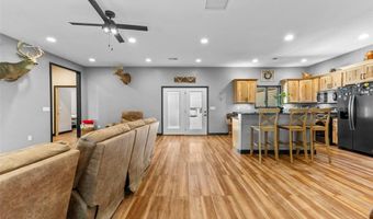 7572 Best Ln, Alhambra, IL 62001
